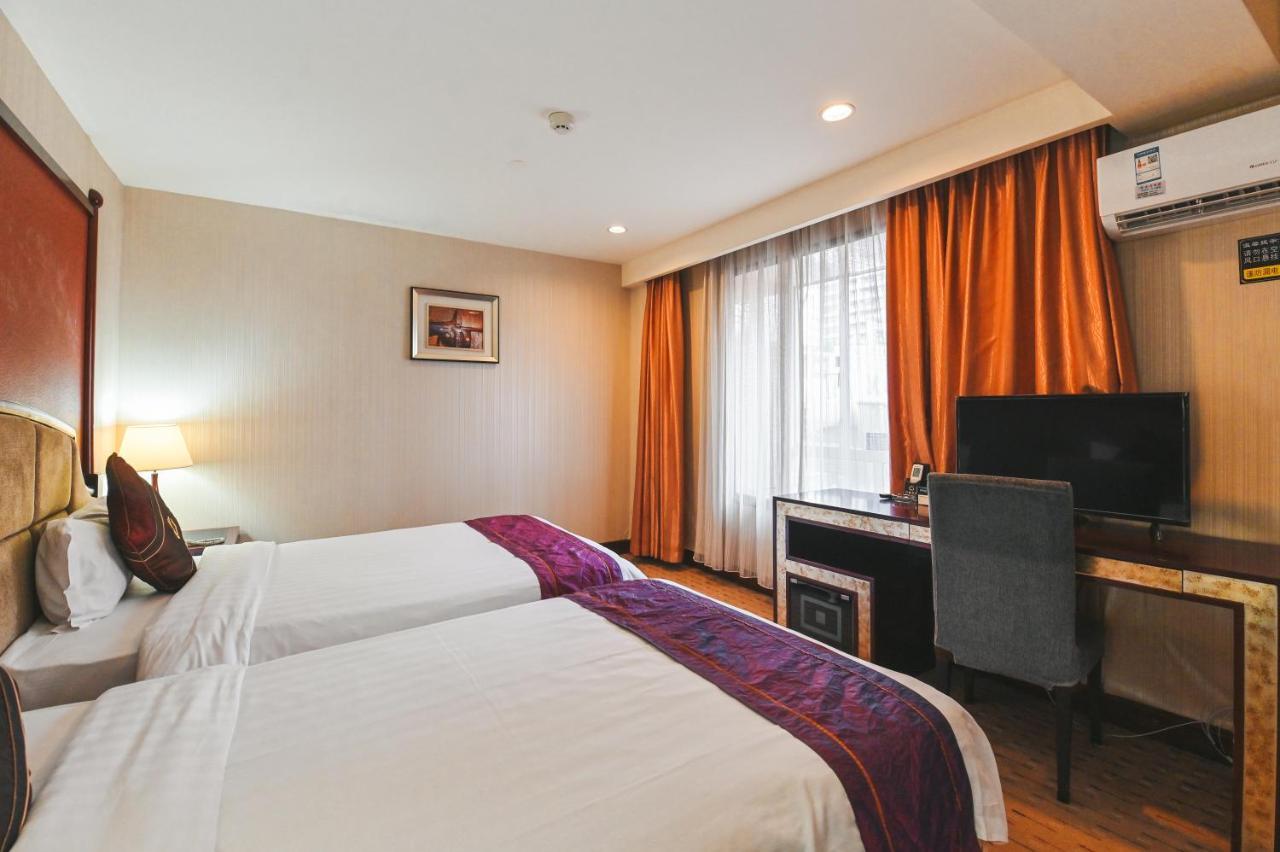Royal Plaza Hotel Guangzhou Exterior photo